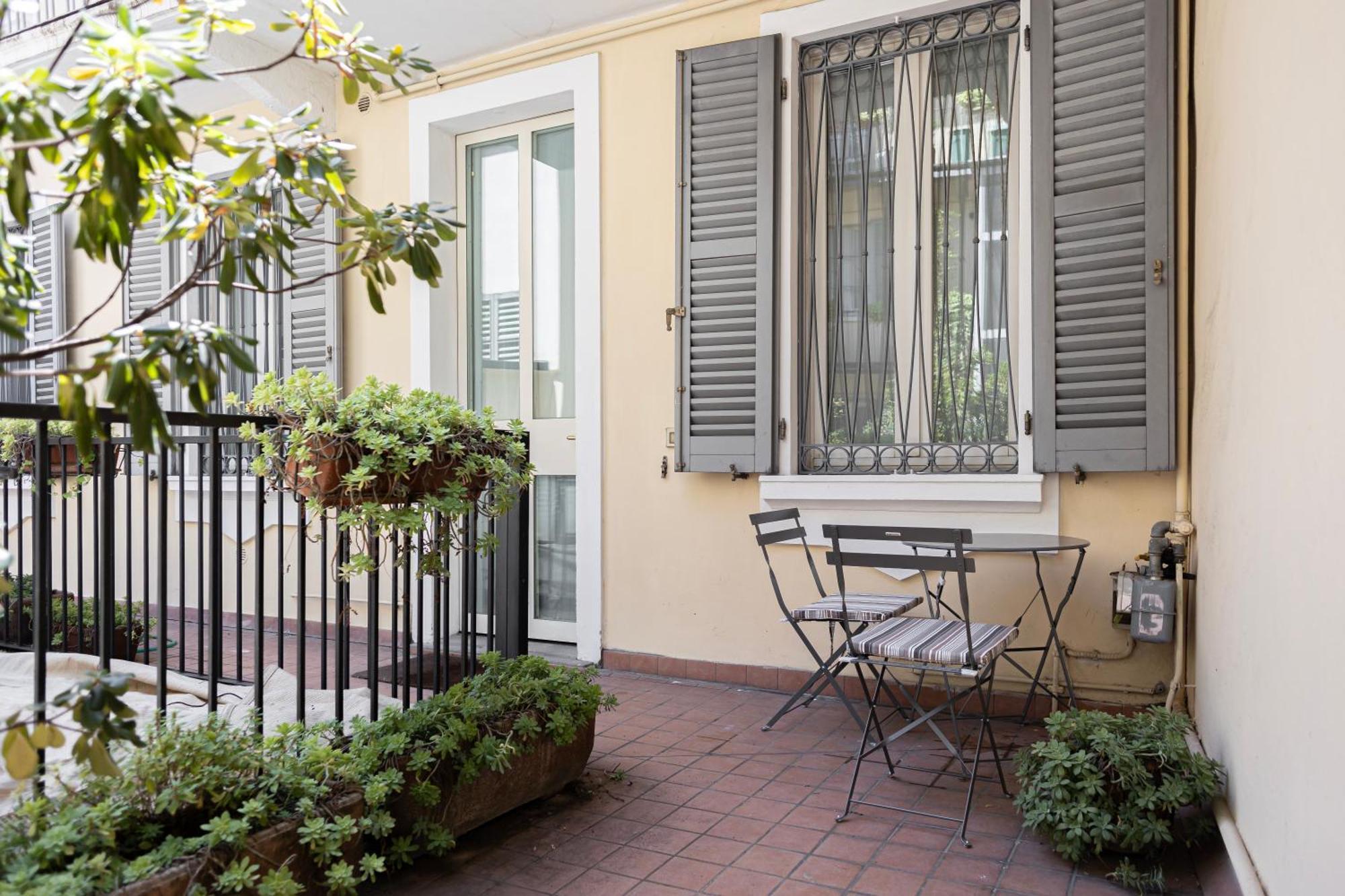 Elegante Bilocale In Montenapoleone - Brera Милано Екстериор снимка